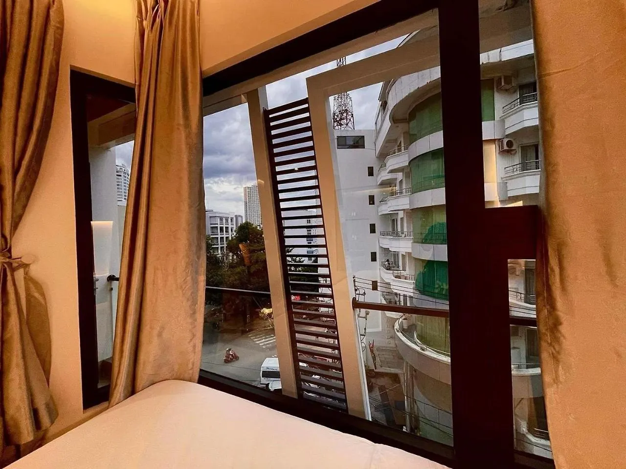 Kien Thinh Gia Hotel Nha Trang 2*,  Vietnam