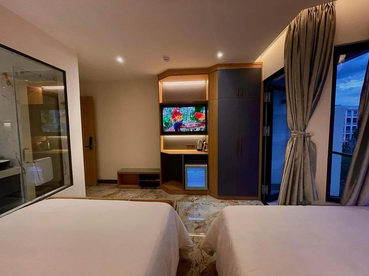 Kien Thinh Gia Hotel Nha Trang