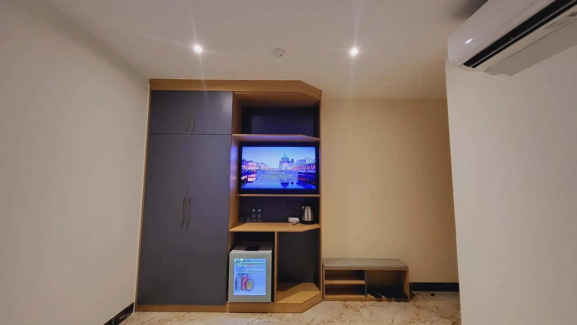 Kien Thinh Gia Hotel Nha Trang